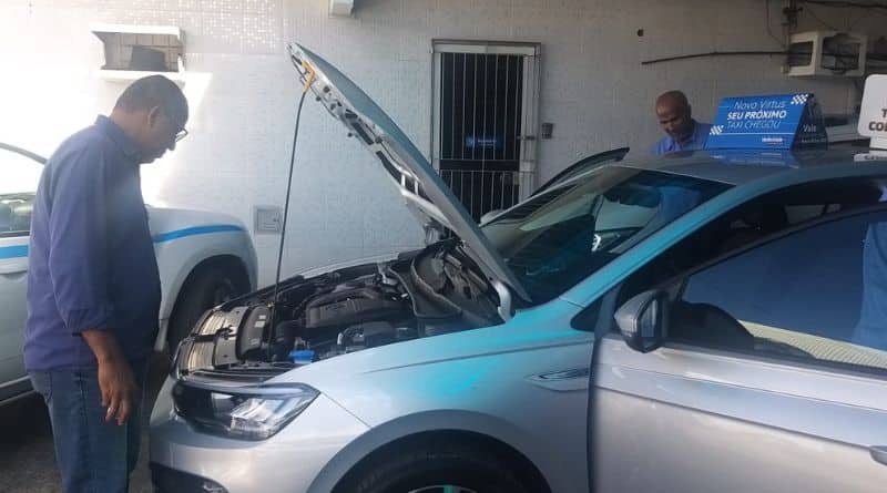 4 taxistas no café da manhã da Bremen