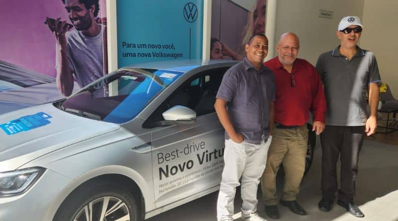 4 taxistas na Sanave.jpg