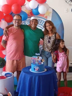 Denis Paim comemora 48 anos