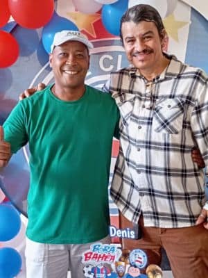Denis Paim comemora 48 anos