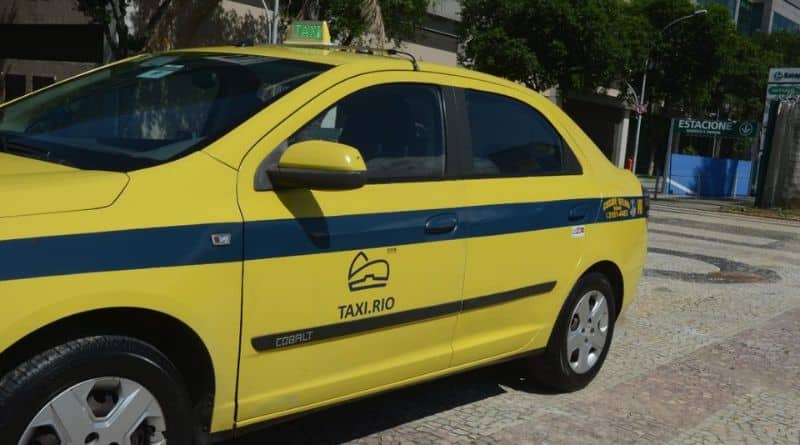 táxi do RJ