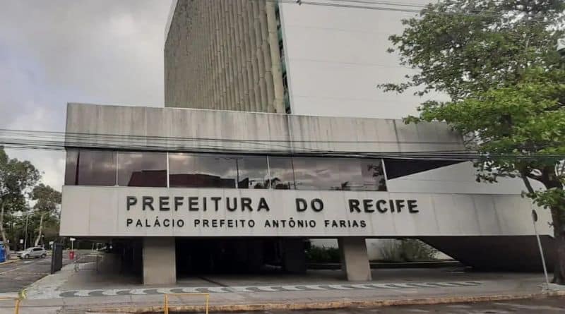 prédio da prefeitura do Recife
