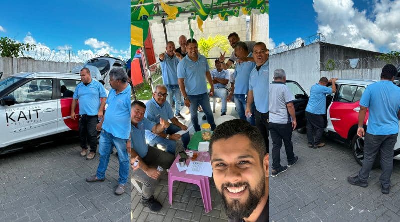 Equipe da Eurovia Nissan com taxistas do supermercado Arco Mix de Cabo de Santo Agostinho