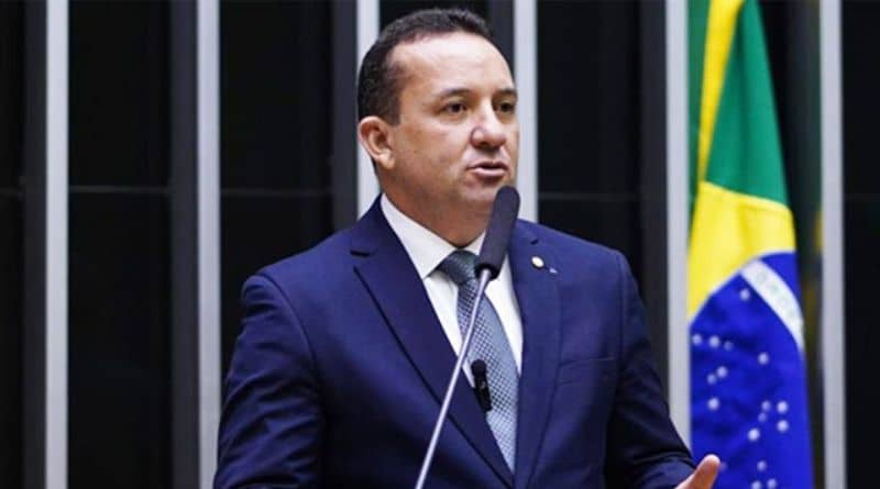 deputado Pastor Diniz (União-RR)