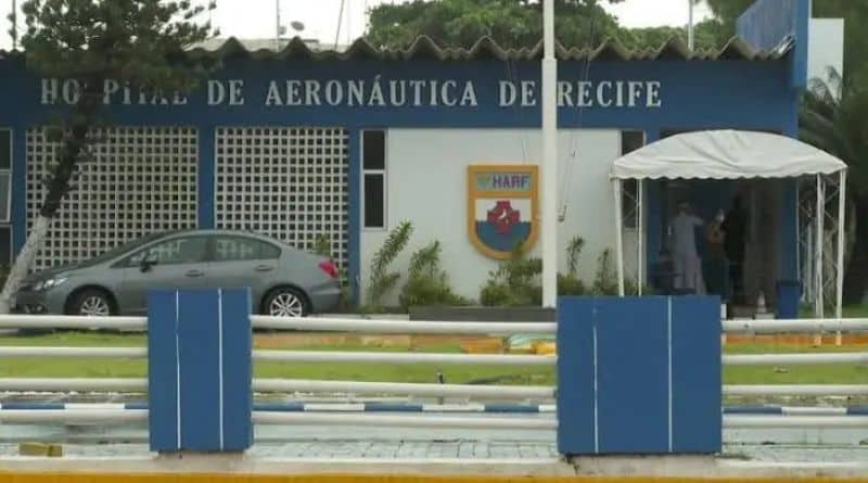ponto de táxi em frente Hospital de Aeronáutica de Recife