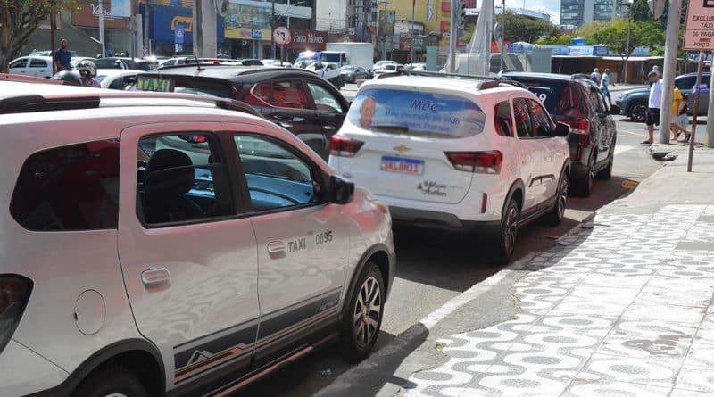 Ponto de Taxis em Feira de Santana 10 08 2026