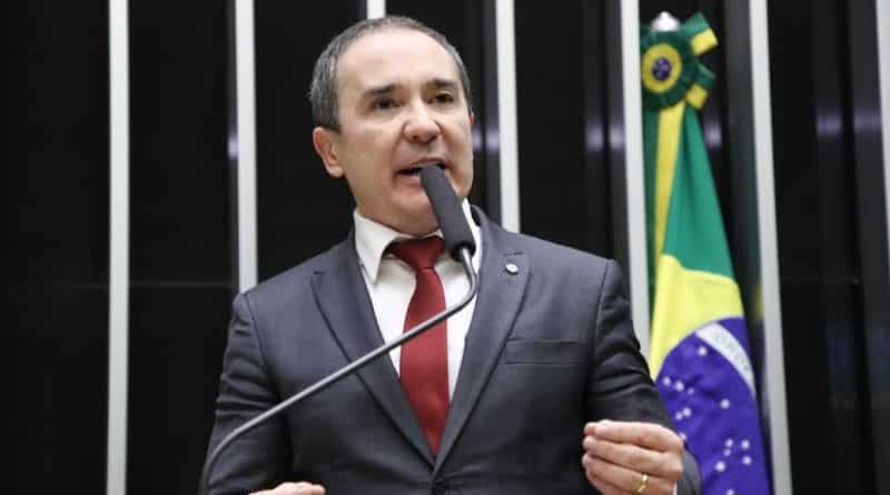 deputado Duda Ramos