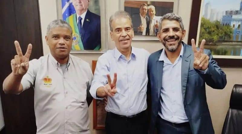 taxistas do Recife com o deputado estadual Coronel Alberto Feitosa