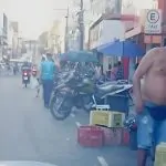 ambulantes em ponto de táxi em joão pessoa